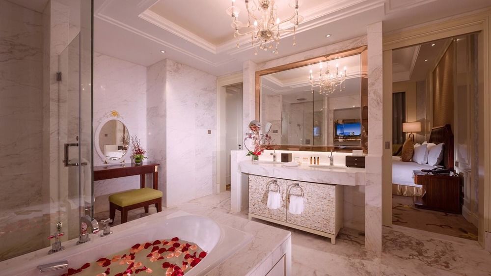 Haiyan  Haili New Century Grand Hotel Haiyan מראה חיצוני תמונה